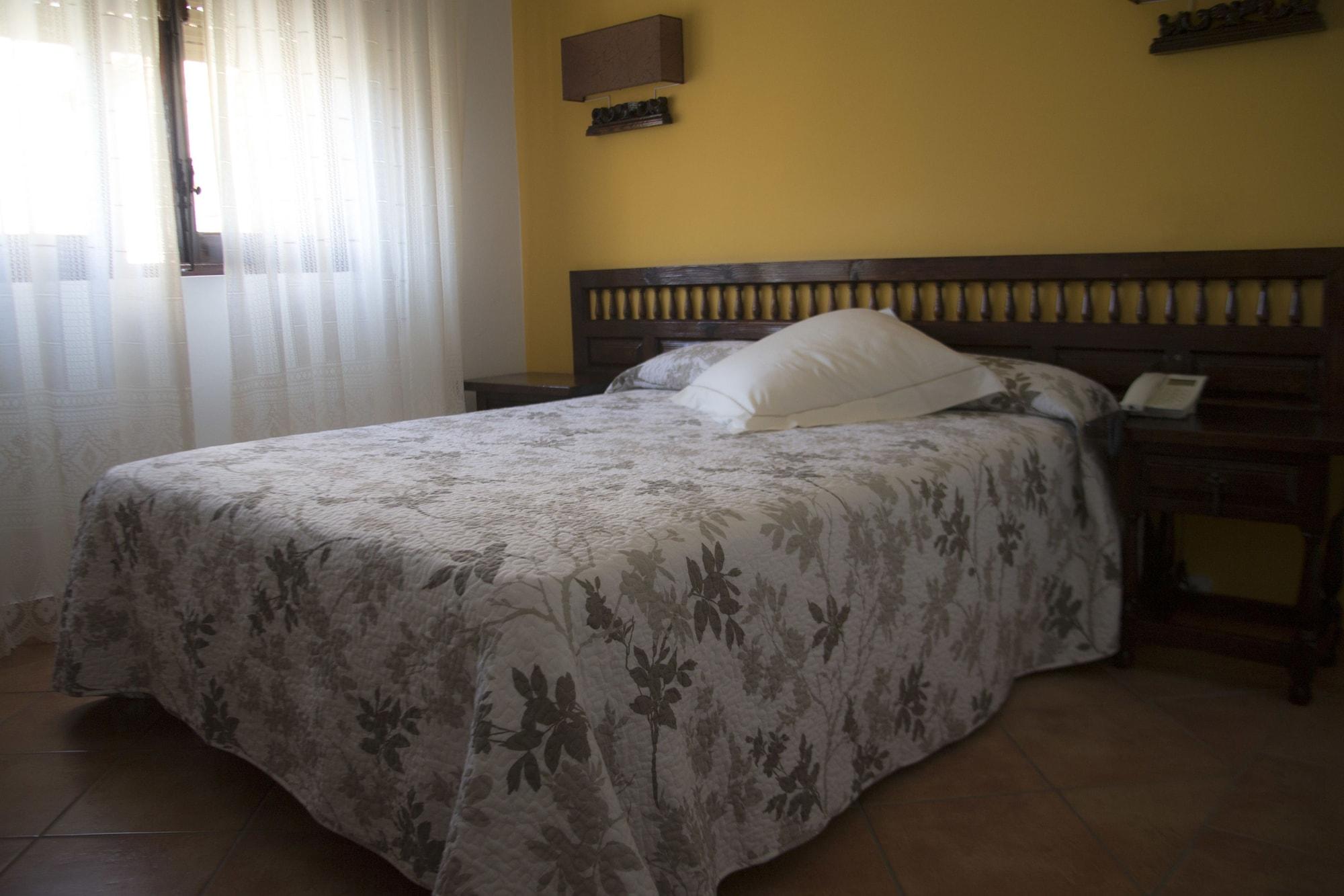 Hospedium Hotel Juan II Toro Dış mekan fotoğraf
