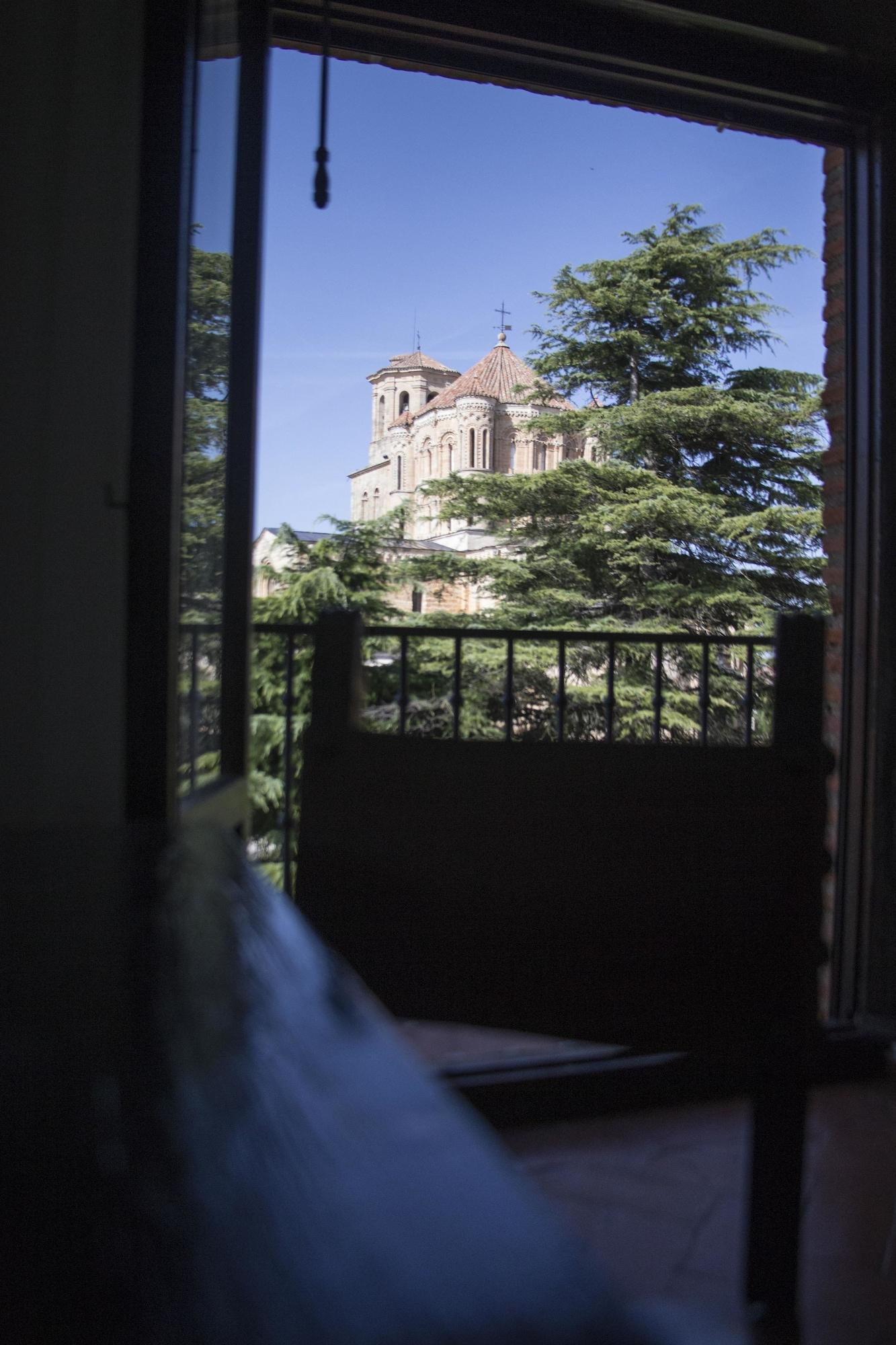 Hospedium Hotel Juan II Toro Dış mekan fotoğraf