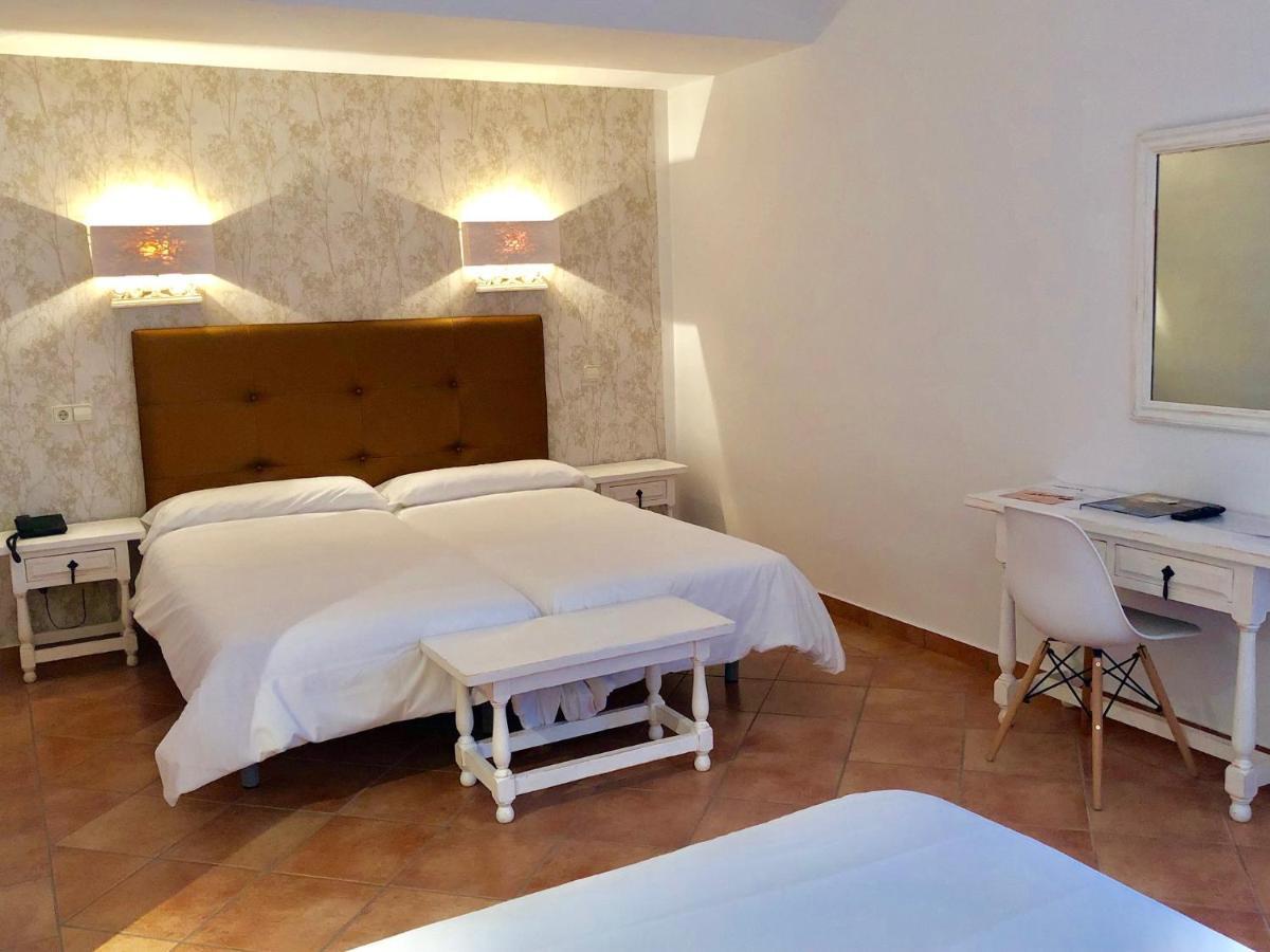 Hospedium Hotel Juan II Toro Dış mekan fotoğraf