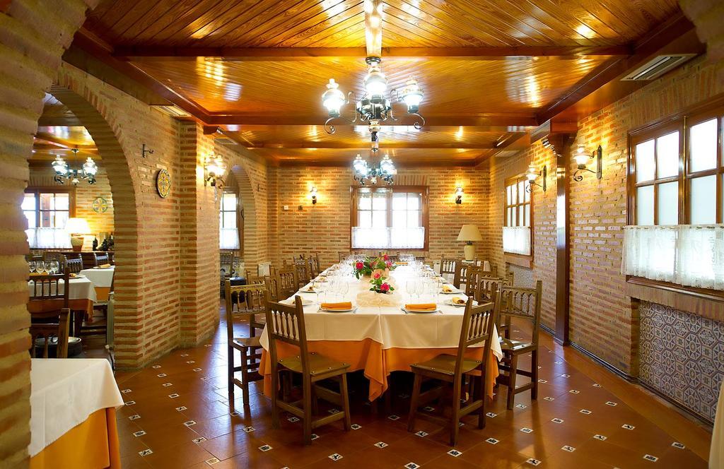 Hospedium Hotel Juan II Toro Dış mekan fotoğraf